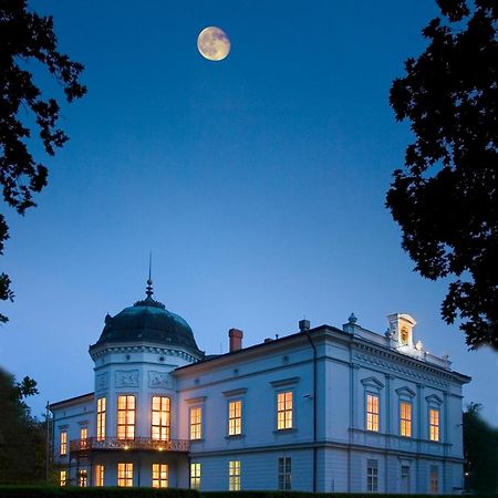 Park Hotel Tartuf Beladice Exterior foto